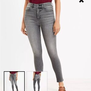 Loft Petite Jeans 🍁 Size 26  🍁 2